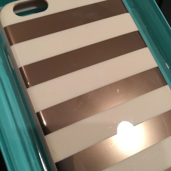 Kate Spade Rose Gold/Cream Stripe iPhone 6+ Case H - Picture 5 of 8